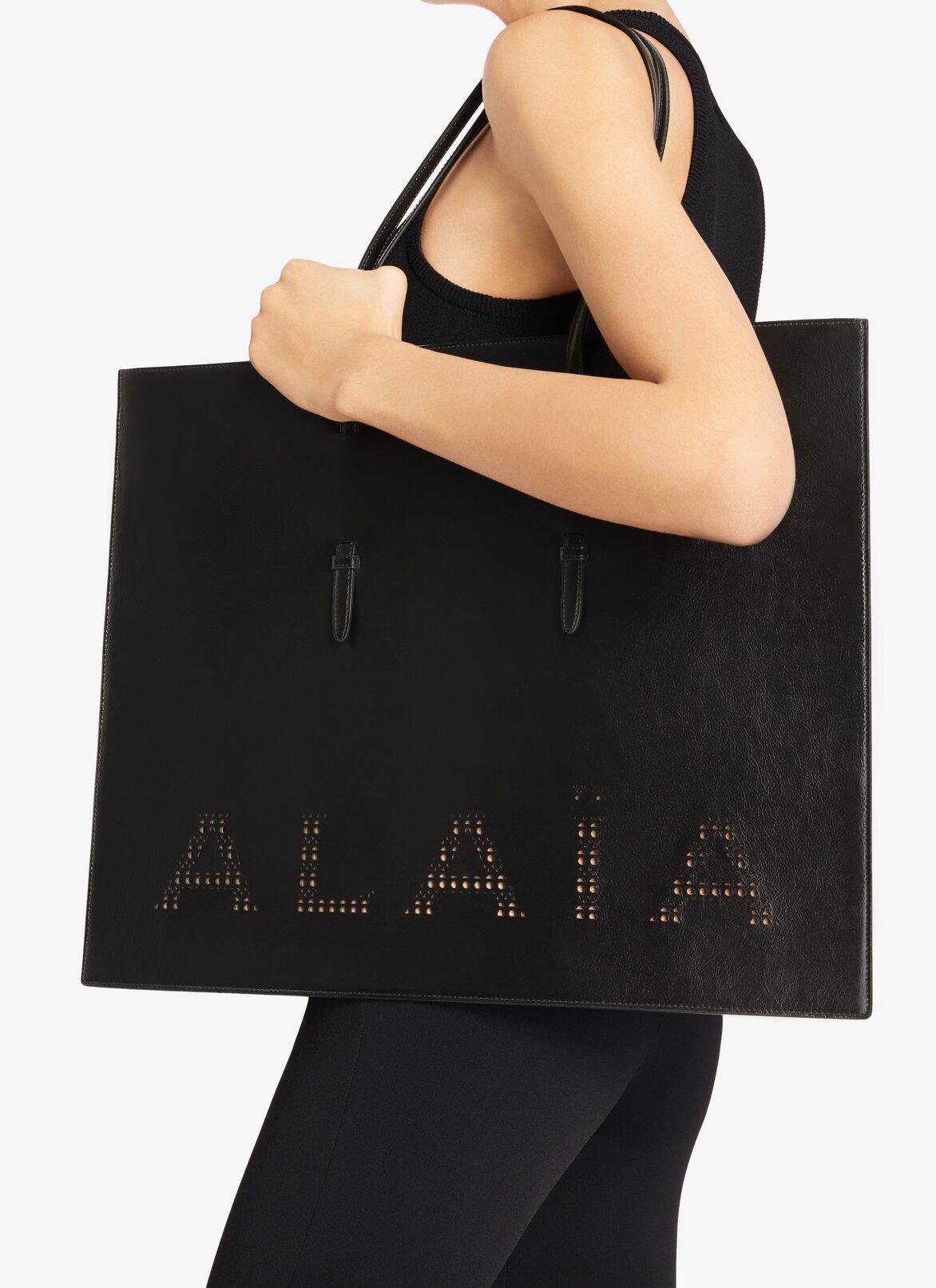 Flat Mina tote bag Large ALAÏA BLACK FLAT MINA TOTE BAG LARGE